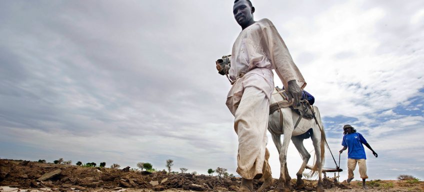 UN Photo/Albert González Farran Extreme weather like widespread drought is causing economic losses amongst farmers in Africa.