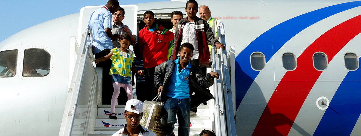 МОМ совместно с правительством Сомали проводят свою первую эвакуацию 95 граждан Сомали из Йемена