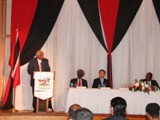 Acting Prime Minister of Trinidad and Tobago and Minister of Foreign Affairs, Mr. Winston Dookeran addresses opening session in the framework of the 1540 Committee visit to Trinidad and Tobago at the invitation of its Government (17-19 April 2013), 1540 Chair, Ambassador Kim Sook  (center)