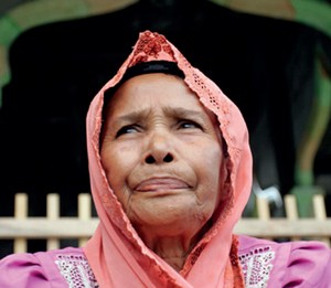 Una mujer de la tercera edad