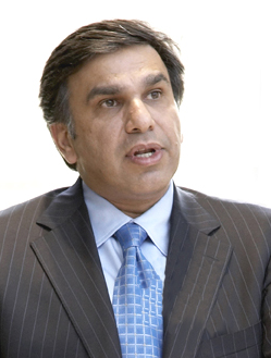 Zafar Adeel. Chair UN-Water, United Nations University (UNU)