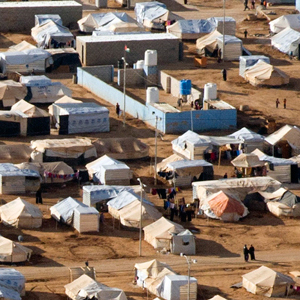 An aerial view of Za’atri refugee camp, host to tens of thousands of Syrians displaced by conflict, near Mafraq, Jordan. UN Photo/Mark Garten