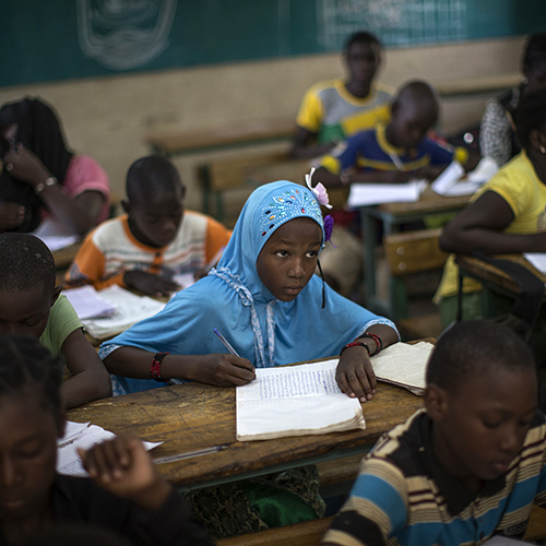 马里加奥一间教室里的学童。联合国图片/Marco Dormino 