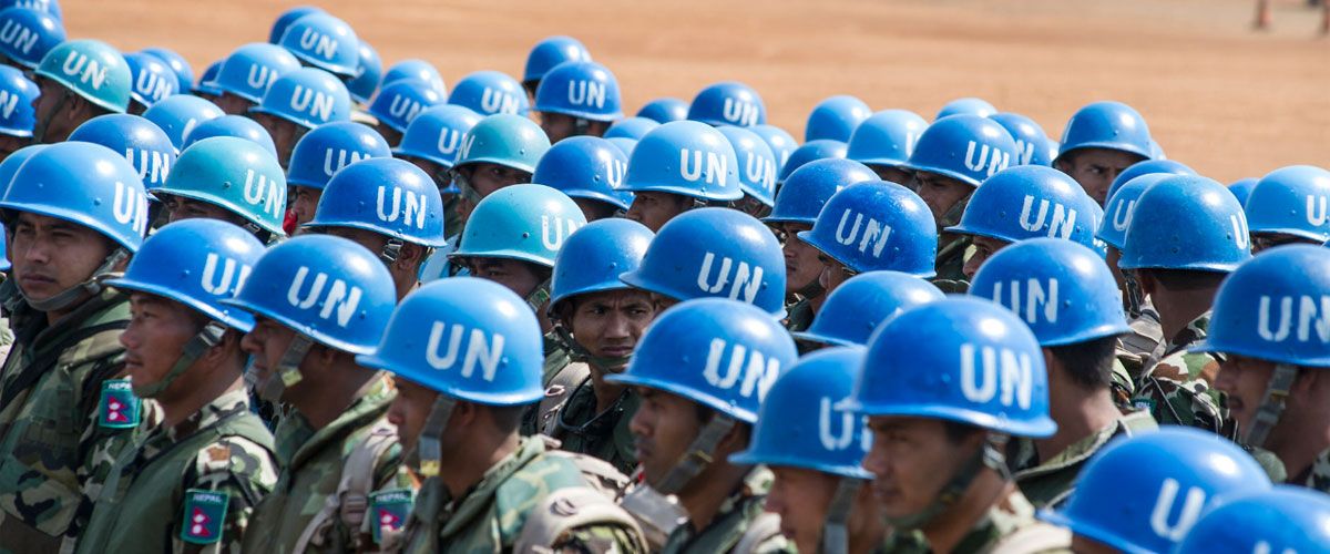 头戴蓝盔的尼泊尔维和人员。联合国图片/Isaac Billy