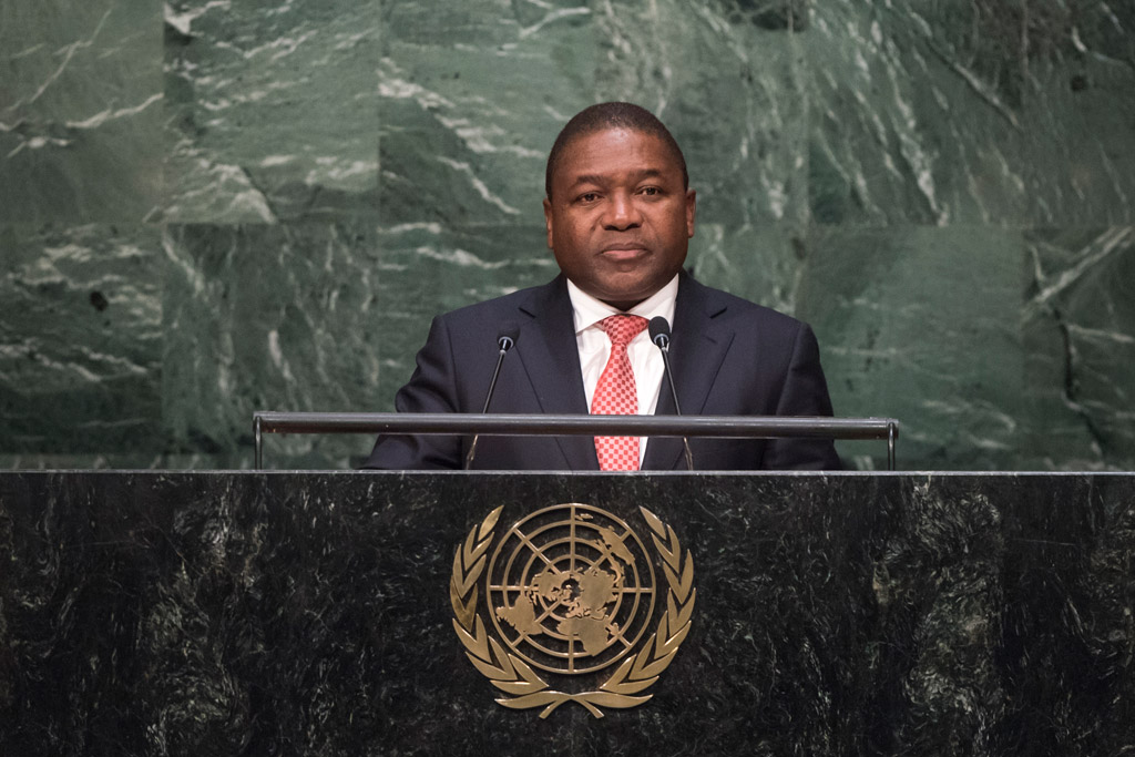 President Filipe Jacinto Nyusi of Mozambique, addresses the general debate of the General Assembly’s seventieth session. UN Photo/Cia Pak