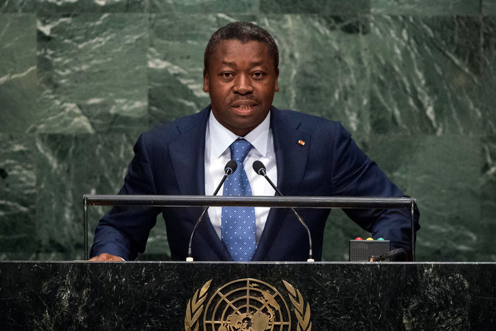 President Faure Essozimna Gnassingbé of Togo addresses the general debate of the General Assembly’s seventieth session. UN Photo/Cia Pak