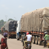Un nombre croissant de camions sillonnent les routes du continent et sont souvent retardés aux front