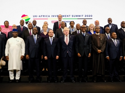 Family photo of Heads of state and other key participants at the event