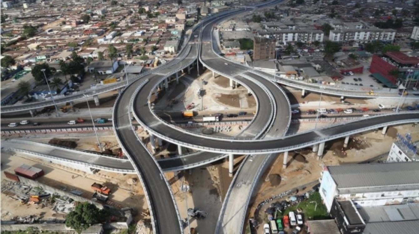 Henri Konan Bédié Bridge in Abidjan, Côte d’Ivoire. Photo: Bouygues Construction