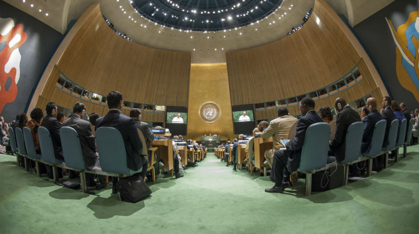 World leaders listen to an address by Pope Francis on 25 September before adopting the SDGs at the United Nations headquarters, New York. Photo: UN/Cia Pak