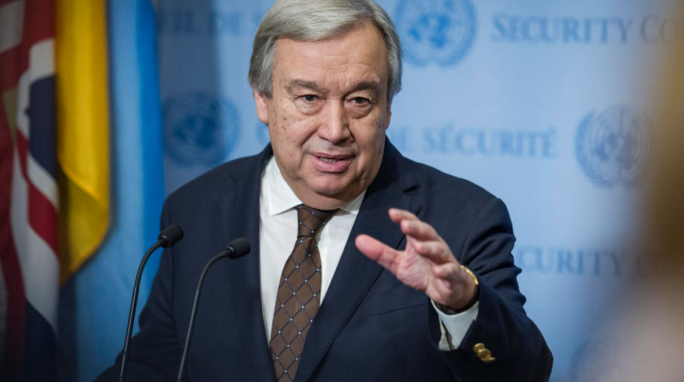 Le Secrétaire général de l’ONU, António Guterres, devant la presse. Photo ONU/Manuel Elias