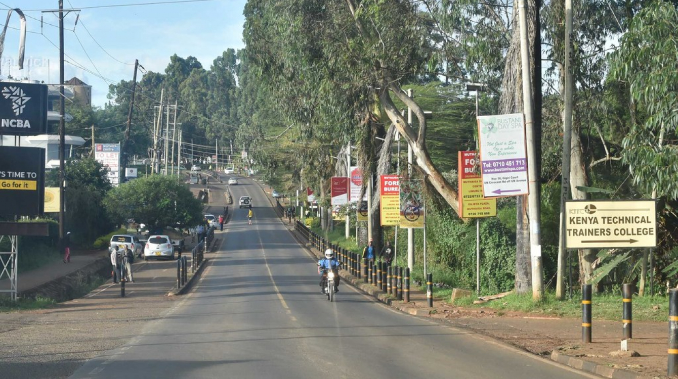 Barabara ya UN jijini Nairobi nchini Kenya iko wazi wakati huu ambapo watu wanafanyia kazi nyumbani kuepuka kusambaza virusi vya corona.