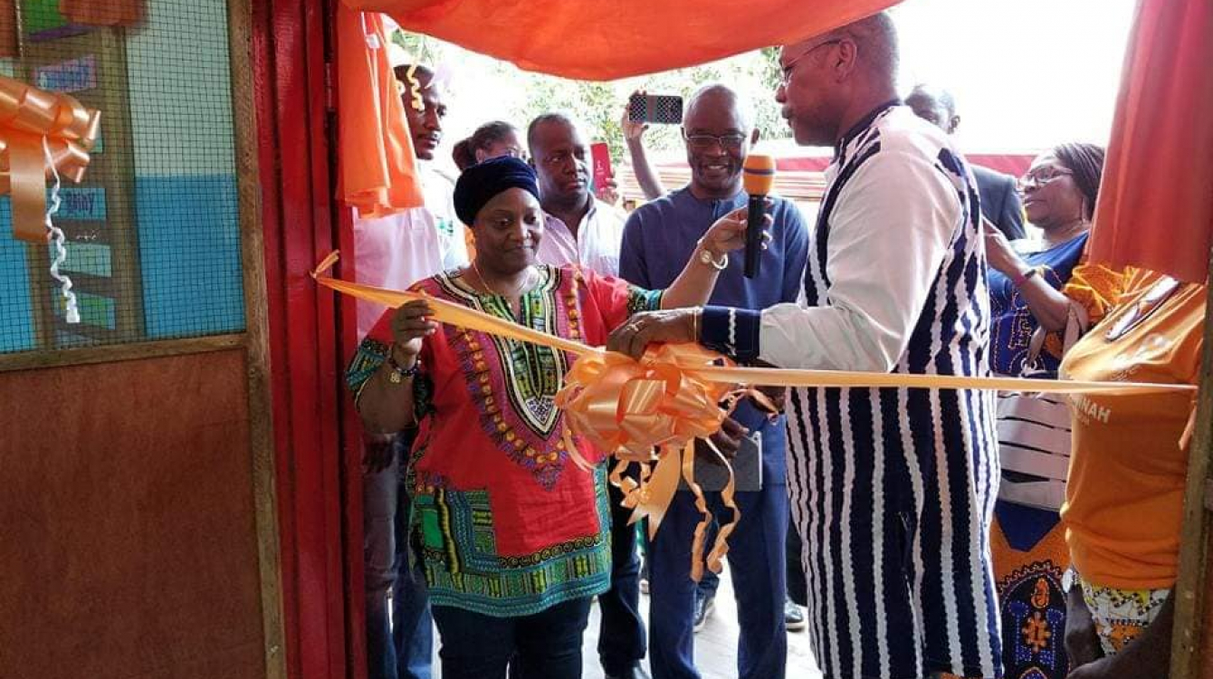 Liberia’s Vice president, Jewel Howard Taylor, opens the country’s first school for autistic children. (bottom) A desk in the classroom.  Agnes Fallah Kamara