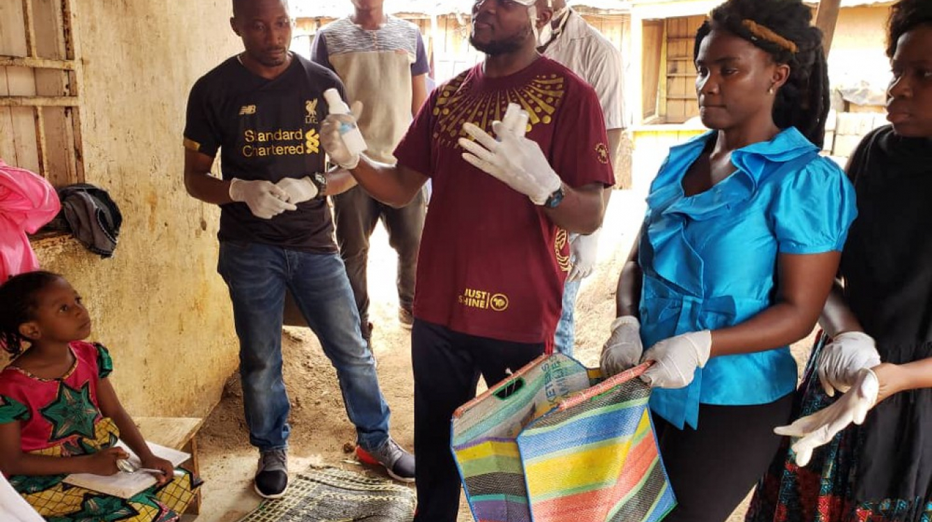 Christian Achaleke (Cameroon): Producing bottles of disinfectant