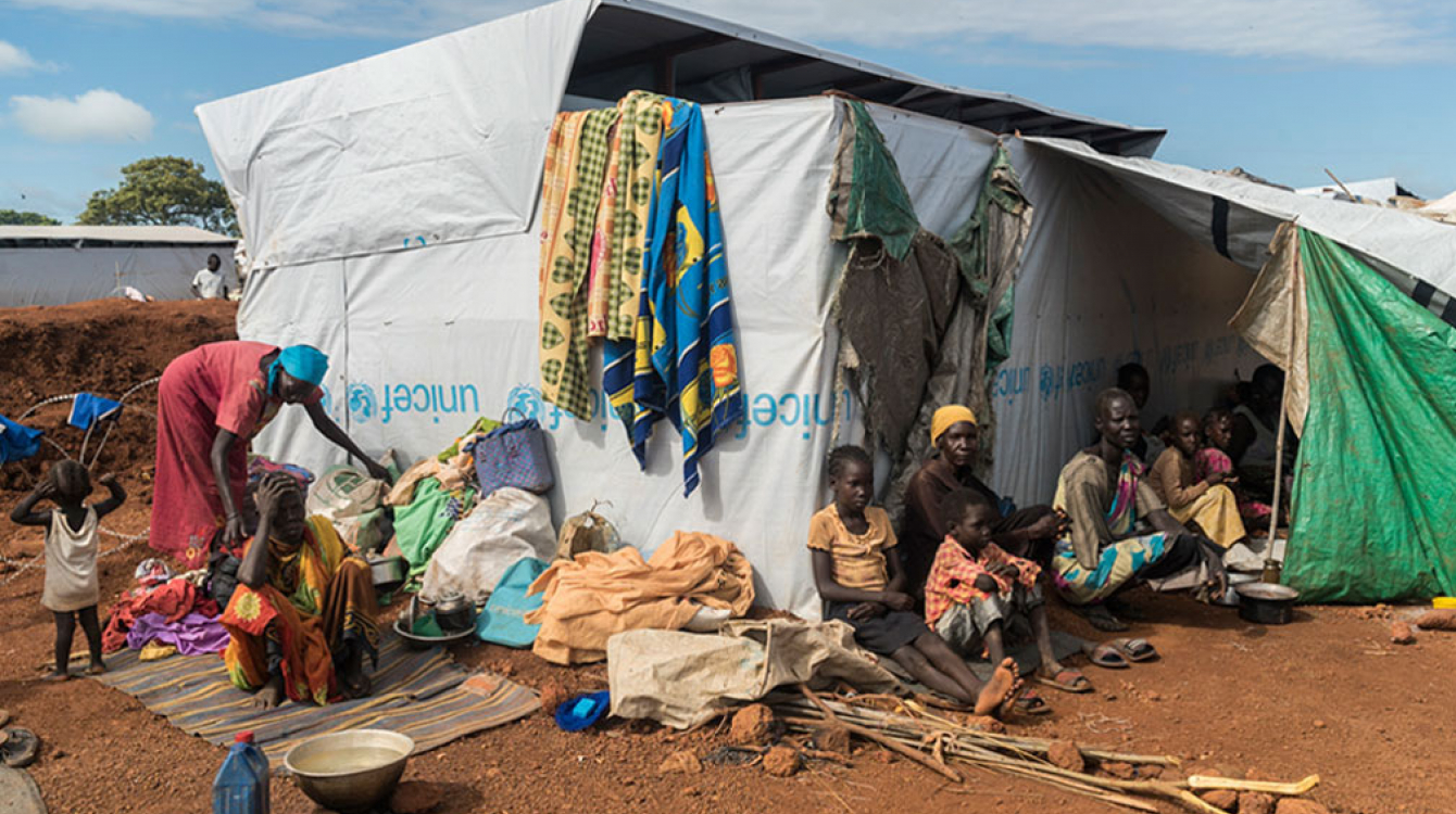 Des familles déplacées par les combats ont trouvé refuge au site de protection des civils à Wau, au Soudan du Sud. Photo UNICEF/UN027532/Ohanesian