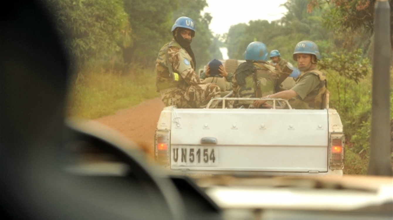 MONUSCO troops providing an armed escort. Photo: Guy Oliver/IRIN