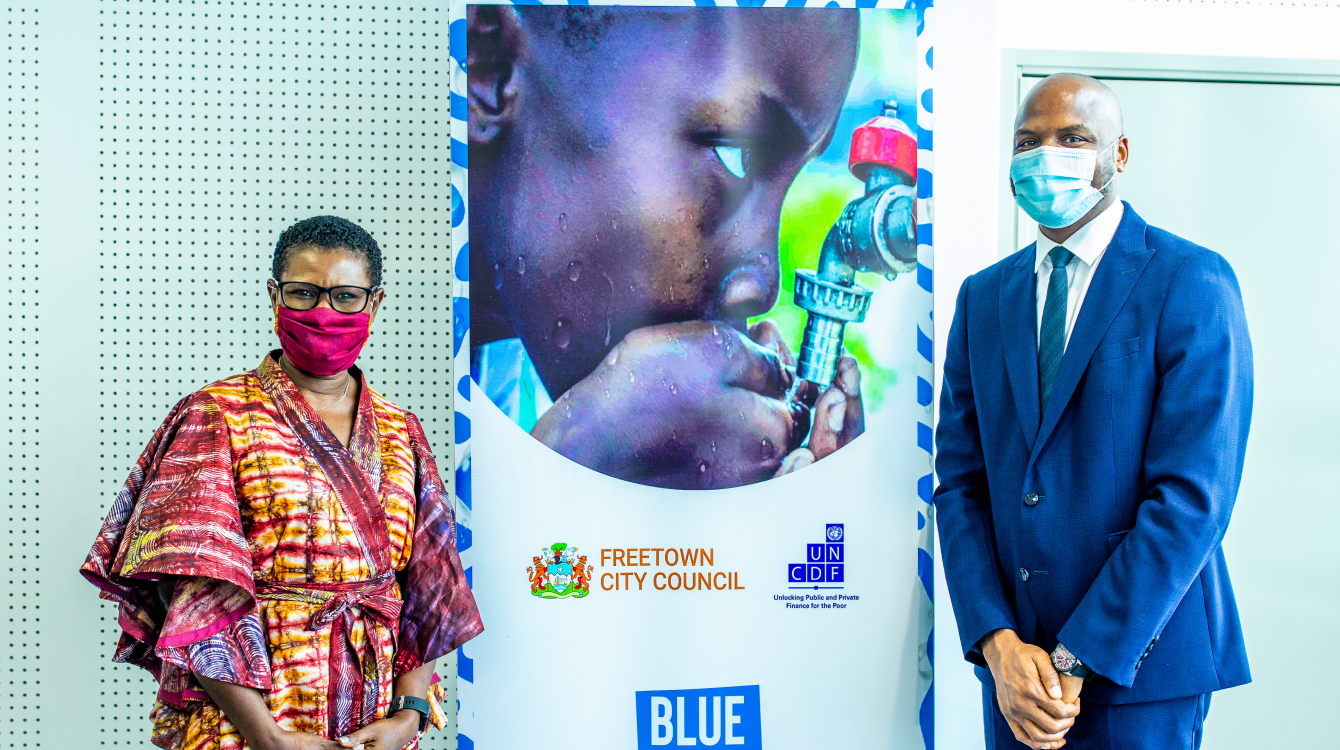 An image of Freetown City Council Mayor Yvonne Aki-Sawyer and Alfred Akibo-Betts, Investment Officer