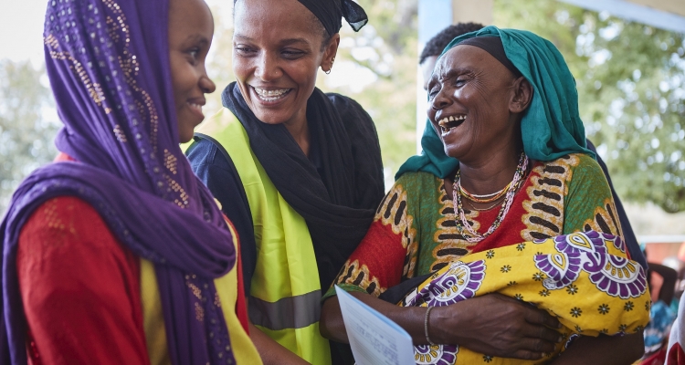 Umra, from the Lamu archipelago in Kenya, is the founder of Safari Doctors, a mobile doctors’ unit that provides free basic medical care to hundreds of people every month from more than 17 villages in Lamu. Photo: Neil Thomas