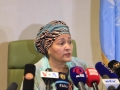 La Vice-Secrétaire générale des Nations Unies, Amina Mohammed, devant la presse.