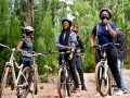 Cyclistes utilisant le service CityBuddiz à Kigali, Rwanda.