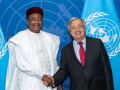 Secretary-General António Guterres (right) meets with Mahamadou Issoufou.