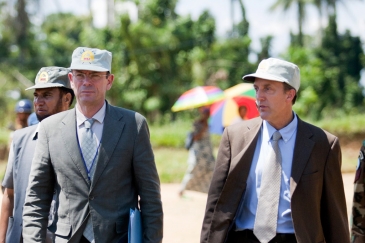 OHCHR Director in the Democratic Republic of the Congo (DRC) Scott Campbell (right), and Assistant Secretary-General for Human Rights Ivan Šimonović visit Shabunda, in the DRC’s South Kivu province in May 2012. UN Photo/Sylvain Liechti