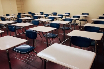 Les salles de classe dans plus de 165 pays sont vides en raison de la pandémie de Covid-19.