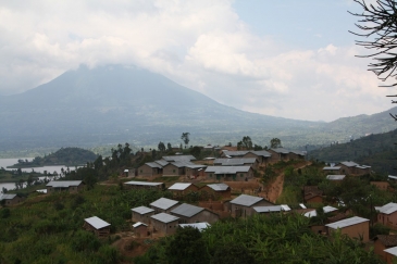 A village in Rwanda. The new energy framework is expected to benefit many across east Africa. Photo Credits: UNDP Rwanda/Alice Kayibanda