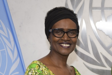 温妮•拜恩伊玛 (Winnie Byanyima) 女士是联合国艾滋病毒/艾滋病联合规划署（艾滋病署）的新任执行主任。