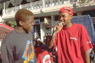 Young Botswanan activists have been key in public AIDS education and prevention programmes.  Photo : ©UNAIDS / G. Pirozzi