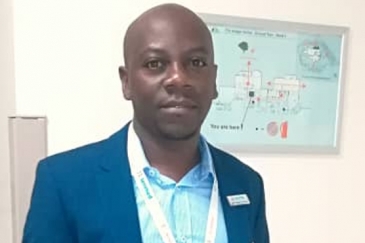 加尔文•奇卢菲亚，博茨瓦纳的一位放射技师和CT扫描技术专家