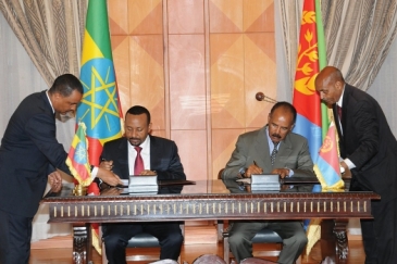 President Isaias Afwerki and Prime Minister Abiy Ahmed sign the Joint Declaration of Peace and Friendship between Eritrea and Ethiopia on 9 July 2018. Photo: Yemane Gebremeskel