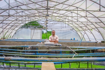  M. Mendes, 35 ans, propriétaire de Frutos da Lagoa, une pisciculture semi-intensive.