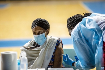 L'approvisionnement limité ralentit la vaccination contre le COVID-19 en Afrique