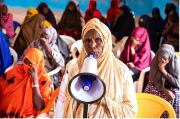 Women in Danan kebele receive critical information from a community advocate