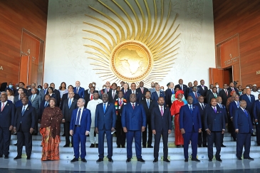 Un groupe de dirigeants africains à l'Assemblée de l'Union africaine en février 2022.