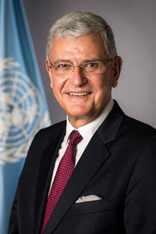 صورة رئيس الدورة العادية الـ75