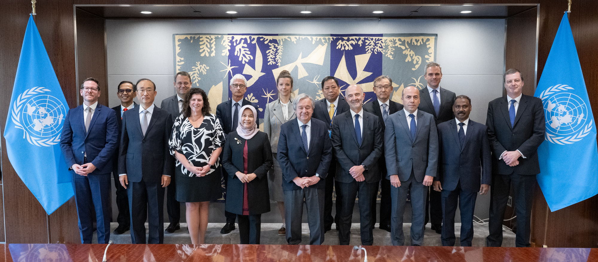 Foto del grupo de auditores externos en del sexagésimo tercero período ordinario de sesiones.