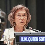 Queen Sofía of Spain speaks at the ceremony where she accepted the 2012 Franklin D. Roosevelt International Disability Rights Award. UN Photo/Paulo Filgueiras