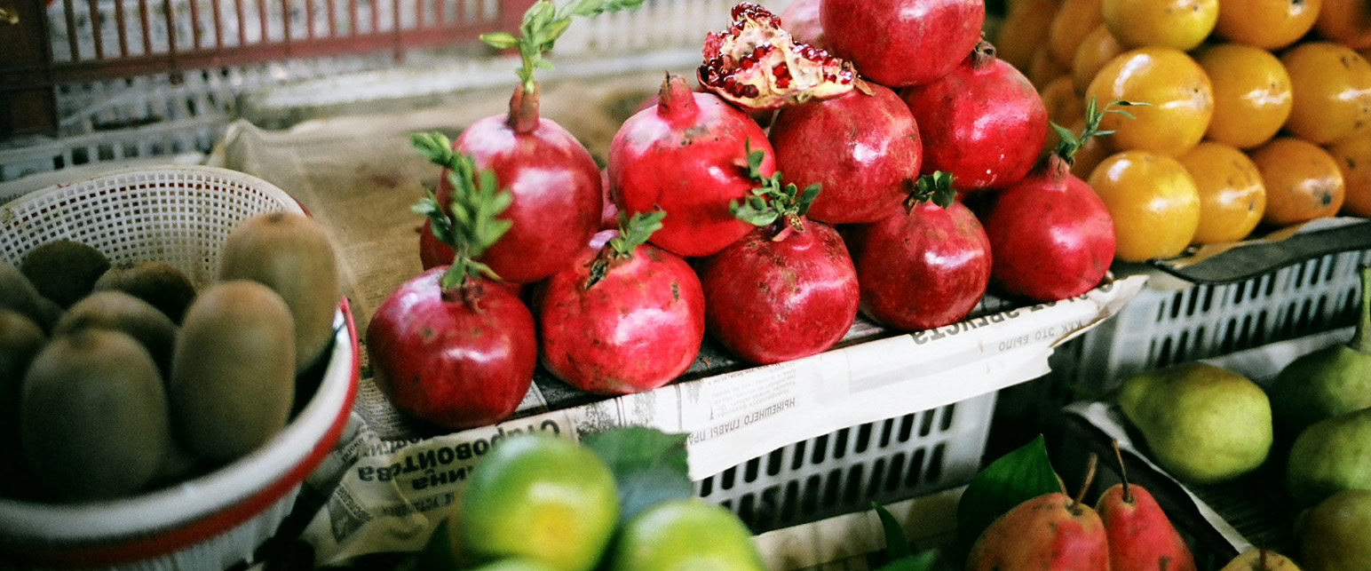 Puesto de frutas en Armenia. 