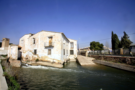 Canal de riego del Turia