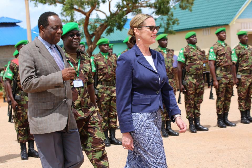SRCC Ambassador Francisco Madeira and Head of UNSOS Lisa Filipetto visit Kismayo and Baidoa. by UN Photo/UNSOS