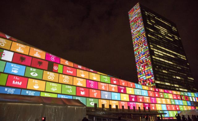 UN Photo Cia Pak, Projections of SDGs on UN building