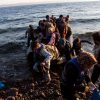 Un grupo de afganos llegan a la isla de Lesbos, en Grecia. Foto: ACNUR/A. McConnell