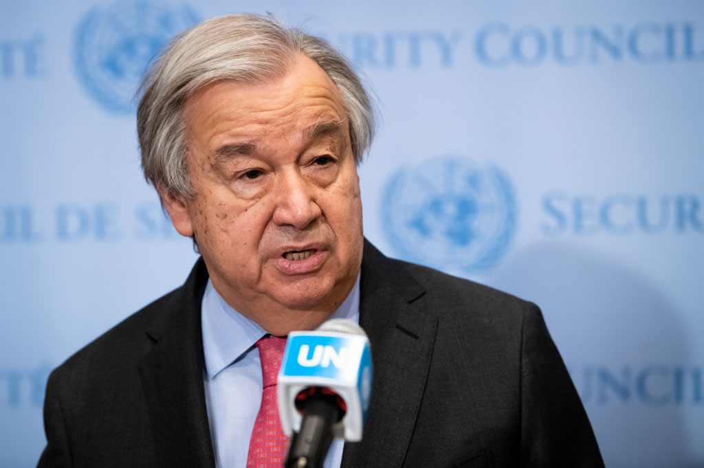 Secretary-General António Guterres briefs reporters at UN headquarters on the war in Ukraine. UN Photo/Mark Garten