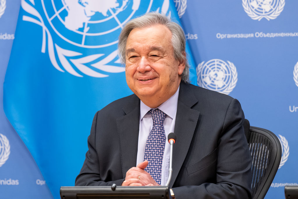 Secretary-General António Guterres briefs journalists at his end-of-year press conference. UN Photo/Mark Garten