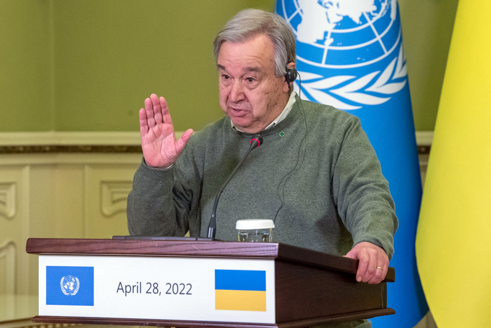 Secretary General António Guterres addresses the media in Kyiv, Ukraine. UN Photo/Eskinder Debebe