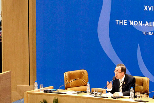 Secretary-General Ban Ki-moon addresses the 16th Summit of the Non-Aligned Movement. UN Photo/E. Schneider