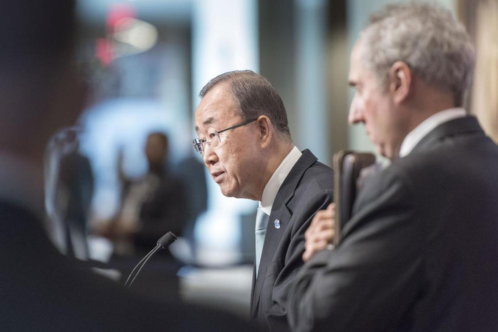 Secretary-General Ban Ki-moon addresses the press at UN Headquarters in New York on the situation in South Sudan. At right is spokesperson Stéphane Dujarric. UN Photo/Mark Garten