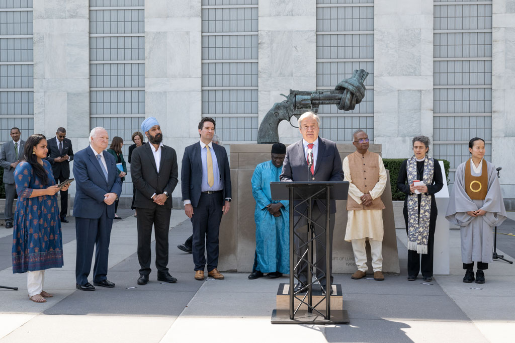 Secretary-General António Guterres addresses attendees to the Interfaith Moment of Prayer for Peace at UN Headquarters. UN Photo/Eskinder Debebe